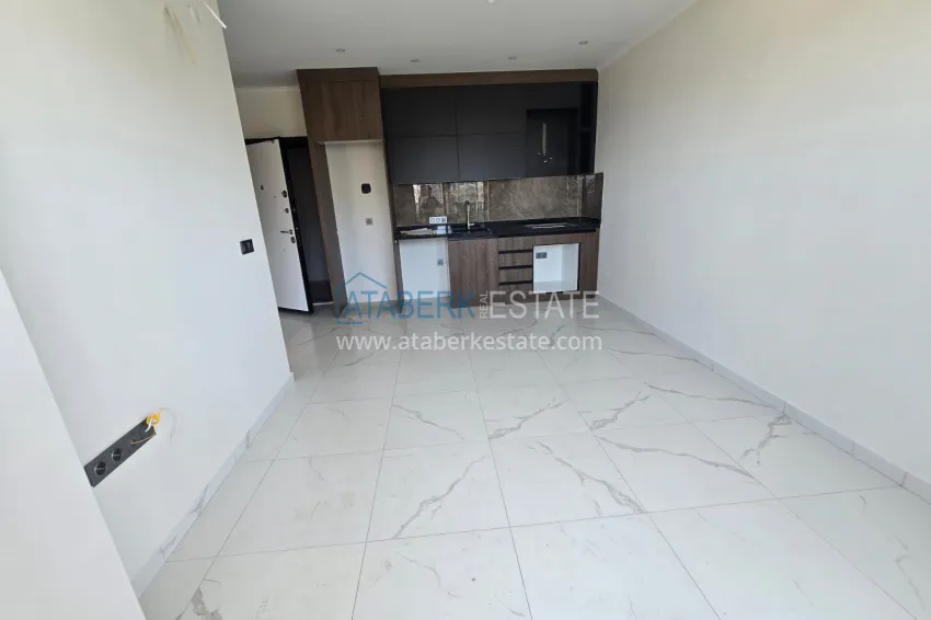 Purchase 1+1 apartment with a fine finish in a modern complex - Mahmutlar district, Alanya 1 