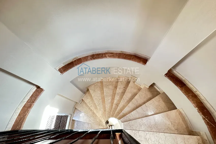 Purchase  Two-level apartment in villa format with sea and mountain views — Alanya, Mahmutlar 18 