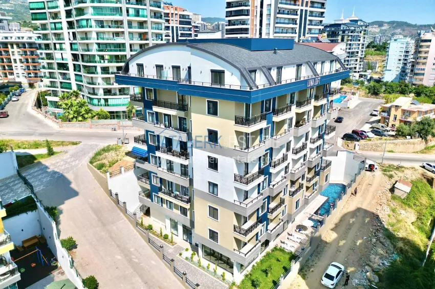 1+1 apartment with a fine finish in Mahmutlar — great price 1 