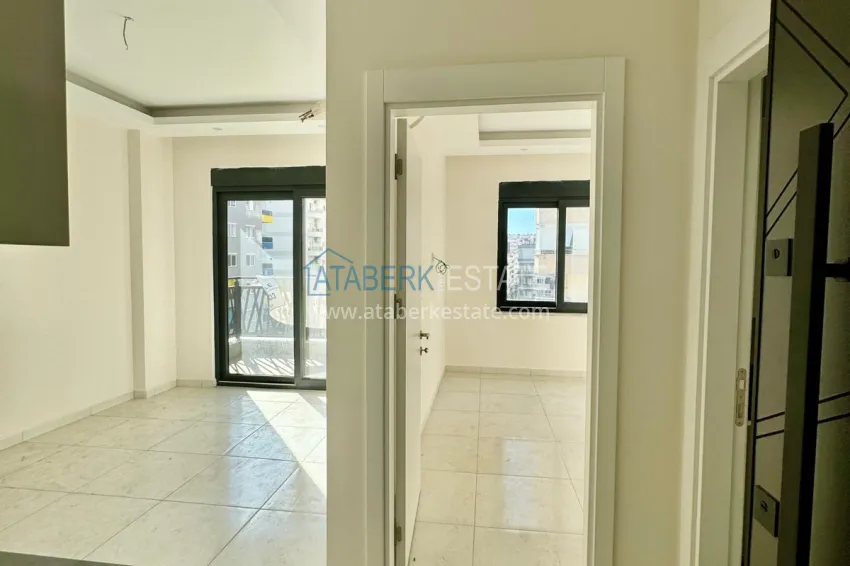 Purchase 1+1 apartment with a fine finish in Mahmutlar — great price 1 