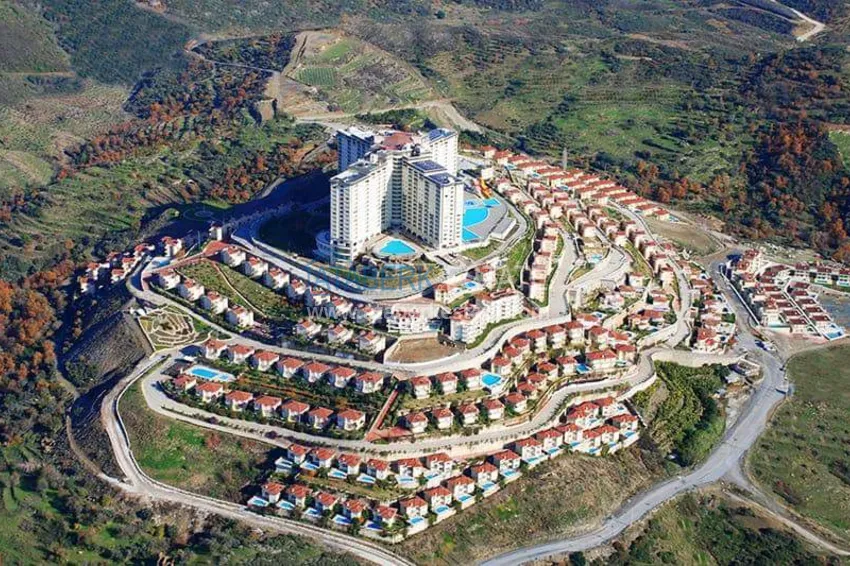 Two-level apartment in villa format with sea and mountain views — Alanya, Mahmutlar 2 