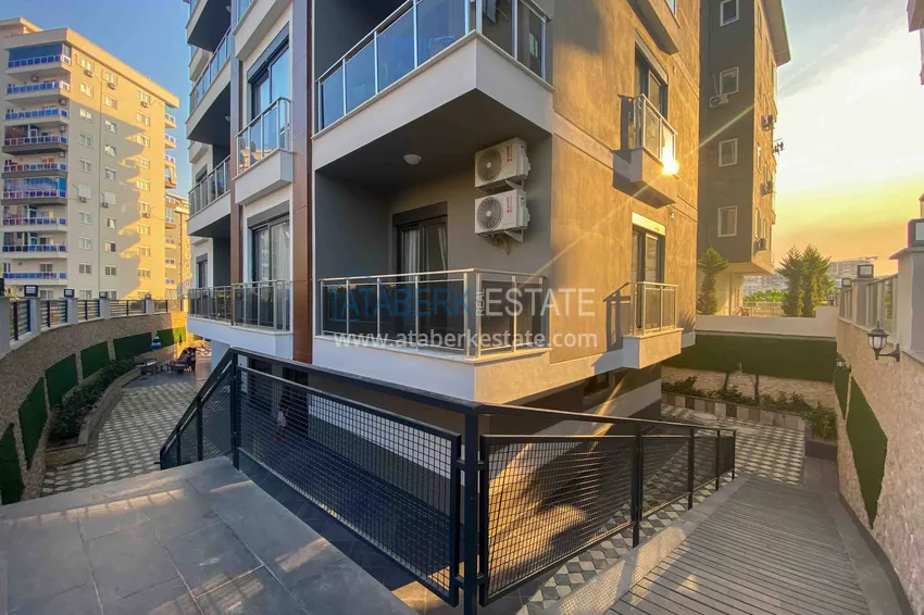 1+1 apartment with designer interior — Alanya, Mahmutlar 5 