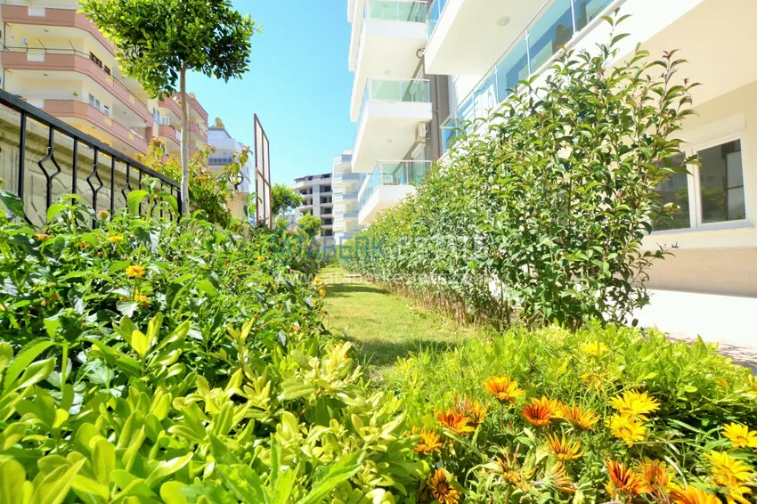 Penthouse with sea view 200 meters from the beach — Alanya, Mahmutlar 8 