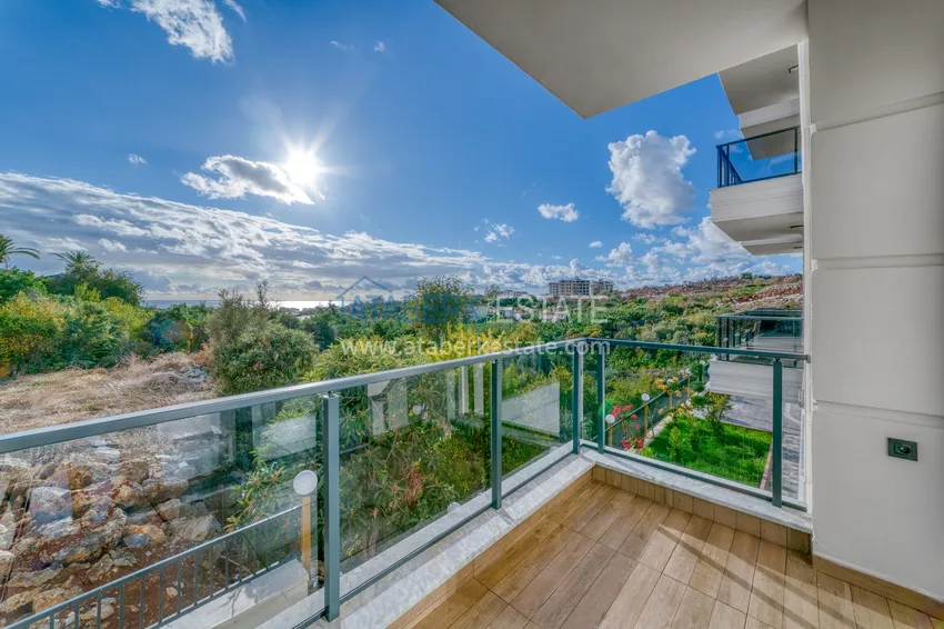 Purchase Furnished 1+1 apartment with sea view in Kestel, Alanya 17