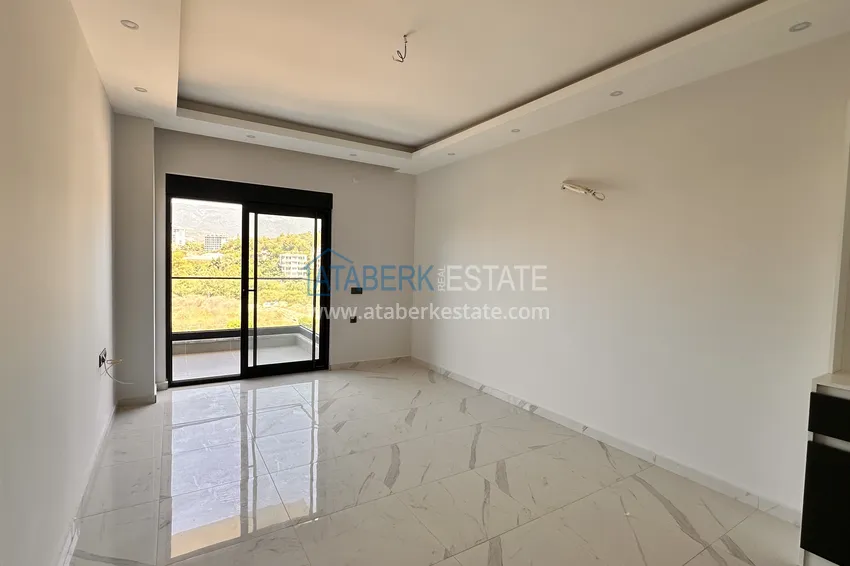 Purchase  Comfort-class chamber complex with short-term rental permission — Kestel, Alanya  2 