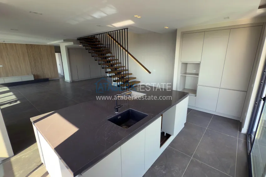 Purchase Panoramic penthouse with citizenship rights - from the developer, Kargicak district, Alanya 3 