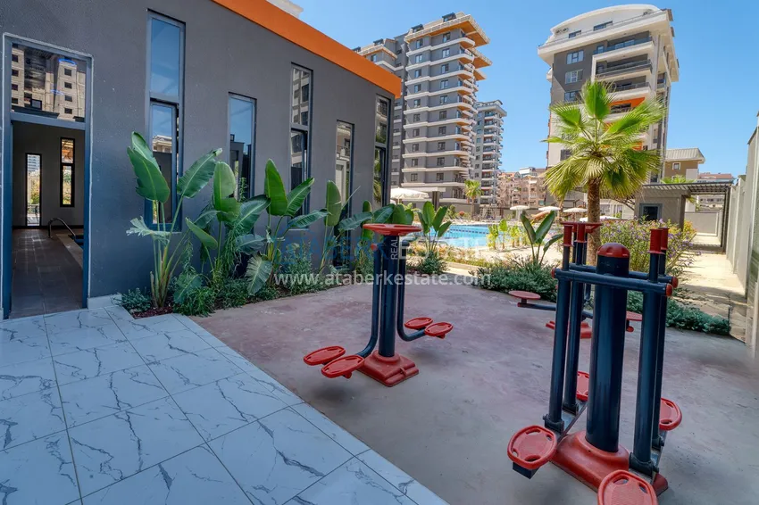 Furnished 2+1 apartment in the center of Mahmutlar, Saturday Market District 15