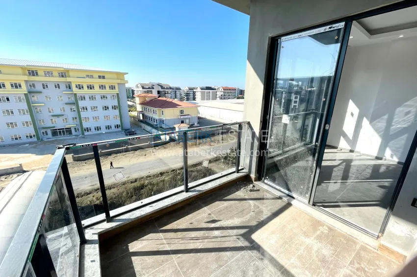 Purchase Modern chamber-type residence in the prestigious Kargicak district 13 