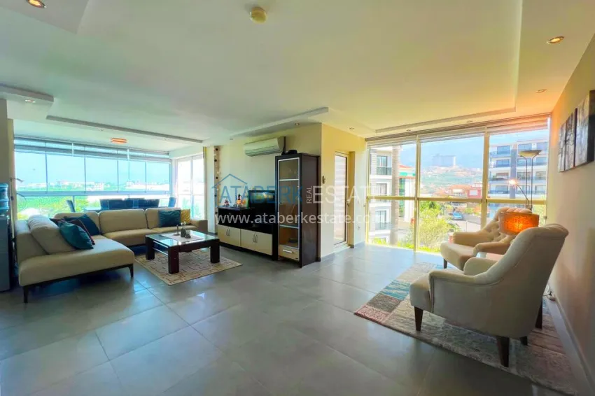 Purchase Duplex 4+1 format townhouse with furniture in a luxury complex - Kargicak, Alanya 2 