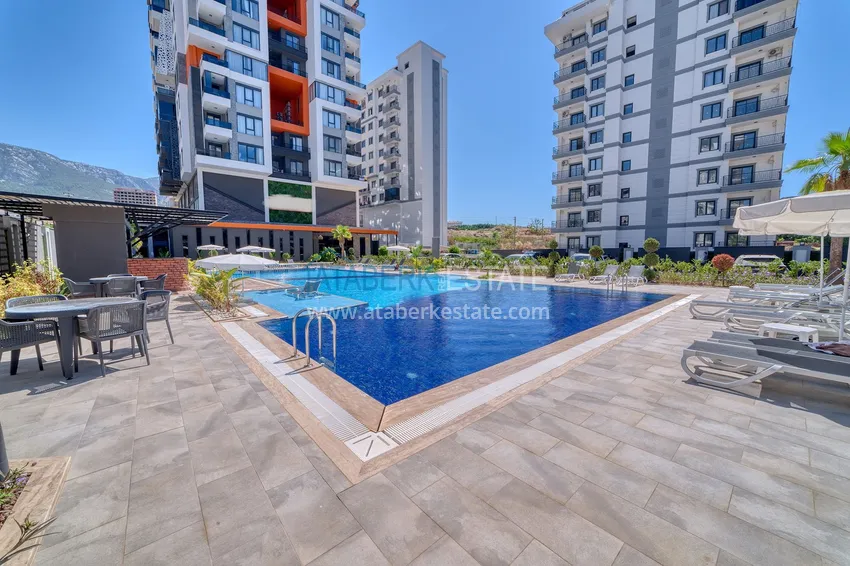 Furnished 2+1 apartment in the center of Mahmutlar, Saturday Market District 7