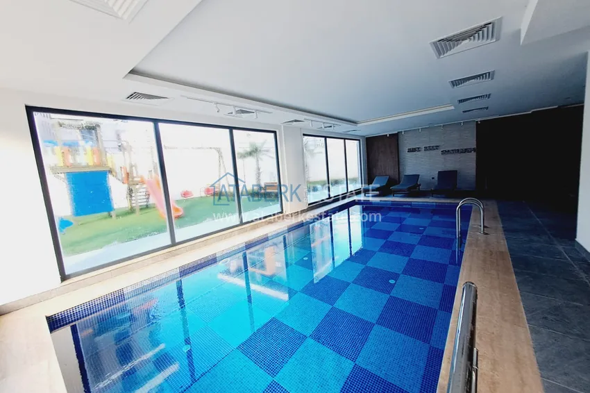 An advantageous offer from the owner — a finely finished apartment in the green part of Avsallar 19 