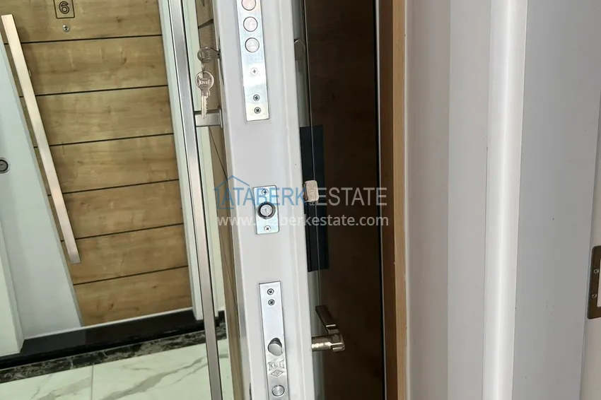 Purchase  An advantageous offer from the owner — a finely finished apartment in the green part of Avsallar 2 