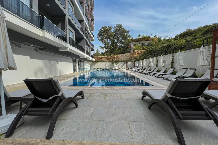 An advantageous offer from the owner — a finely finished apartment in the green part of Avsallar 7 