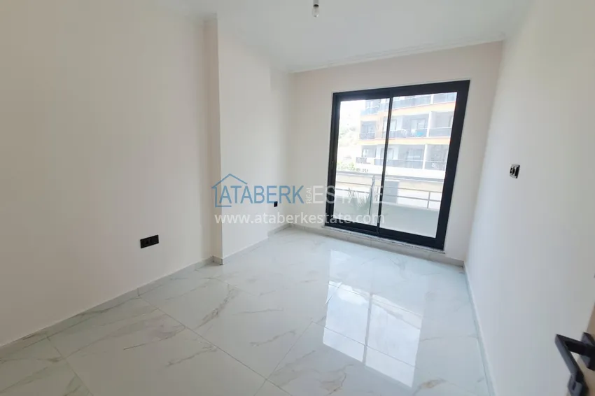 Purchase  An advantageous offer from the owner — a finely finished apartment in the green part of Avsallar 9 