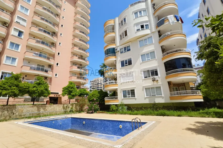 Apartment with sea view in the center of Mahmutlar, second line from the sea — suitable for citizenship 4 