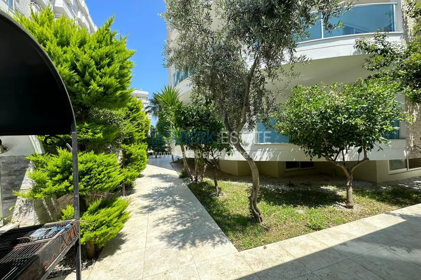 Furnished 2+1 apartment 250 meters from the sea — Alanya, Mahmutlar district 5 