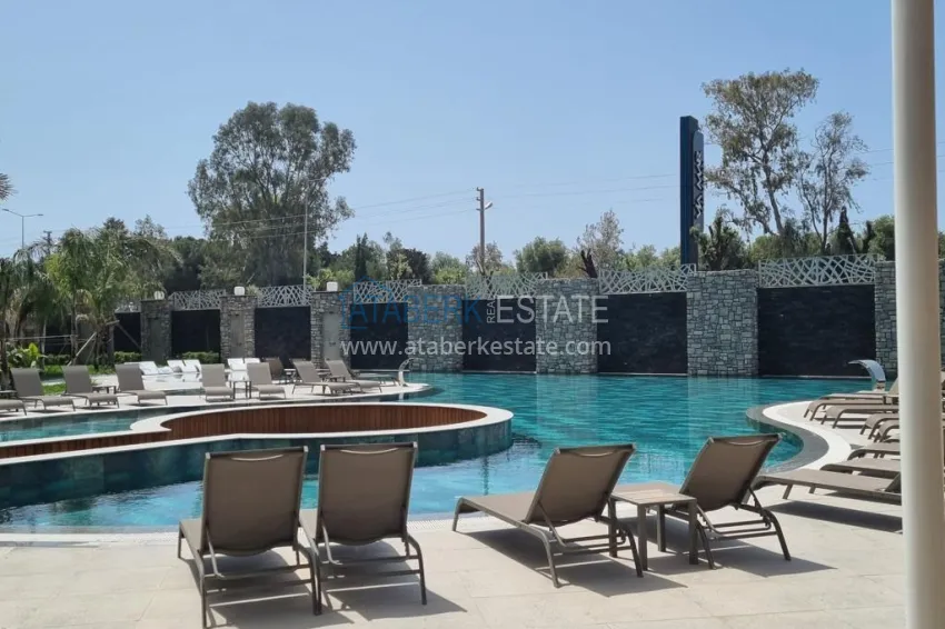 Apartment 1+1 with new furniture — first coastline, Kargicak 8 