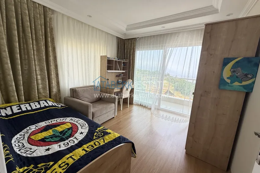 Purchase Private three-storey villa with furniture in the picturesque area of Bektash — property under a residence permit 13 