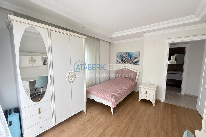 Purchase Private three-storey villa with furniture in the picturesque area of Bektash — property under a residence permit 24 