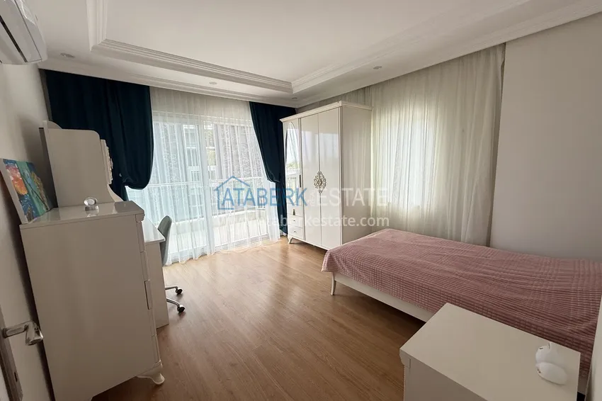 Purchase Private three-storey villa with furniture in the picturesque area of Bektash — property under a residence permit 26 