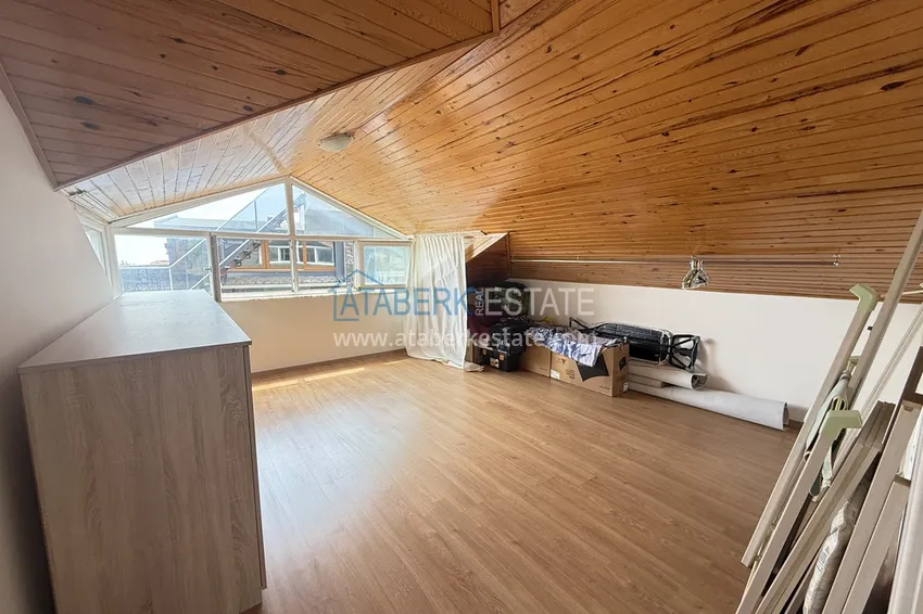 Purchase Private three-storey villa with furniture in the picturesque area of Bektash — property under a residence permit 28 