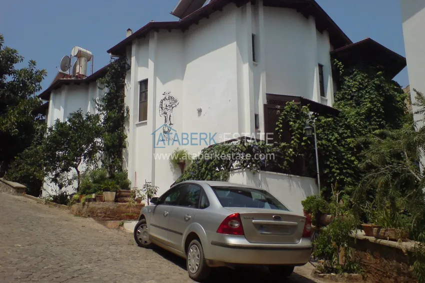 Duplex in a 3+1 townhouse complex in the Tosmur area — real estate for a residence permit and citizenship  2 