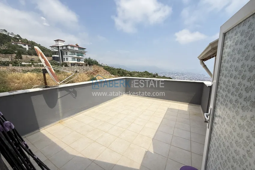 Purchase Private three-storey villa with furniture in the picturesque area of Bektash — property under a residence permit 36 