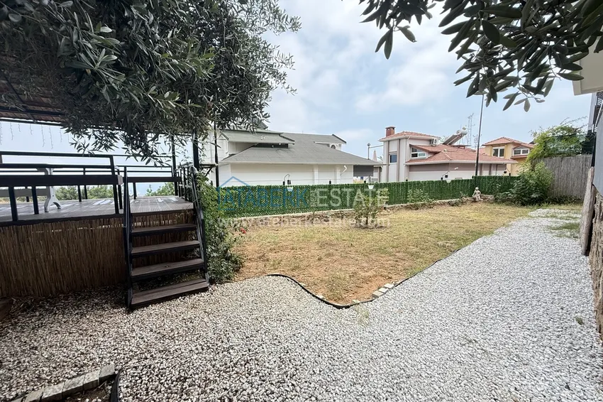 Private three-storey villa with furniture in the picturesque area of Bektash — property under a residence permit 4 