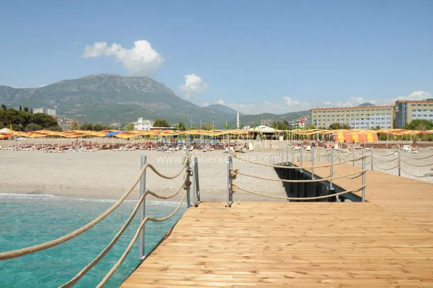 Townhouse for two owners - apartment with a garden and panoramic views in a hotel complex, Mahmutlar 12 