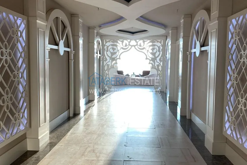 Townhouse for two owners - apartment with a garden and panoramic views in a hotel complex, Mahmutlar 15 