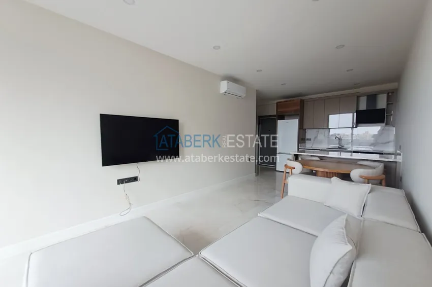 Purchase 1+1 apartment in the center of Alanya — just 450 meters from Cleopatra beach 3 