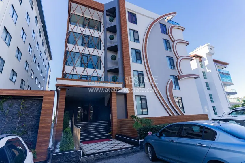 Linear 4+1 apartment with access to the garden in an elite complex - first coastal one, Kestel district, Alanya 15 