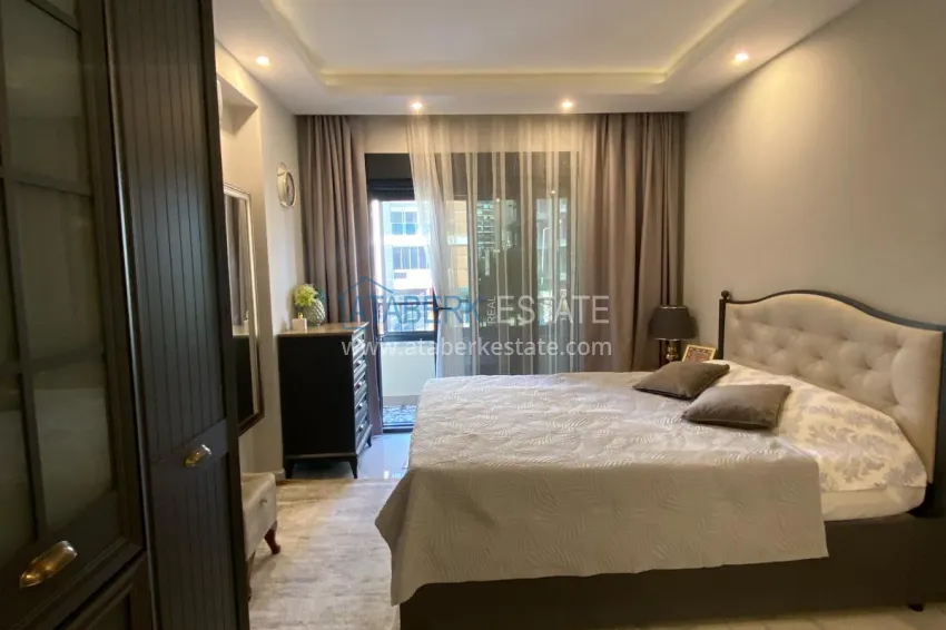 Purchase Furnished two-bedroom apartment in the center of Mahmutlar, just 200 meters from the beach 13 