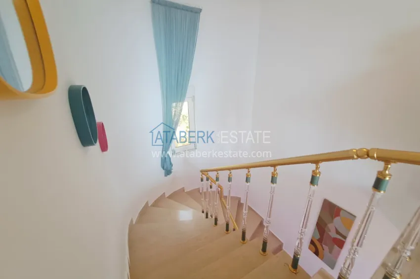 Purchase Three-storey private villa with furniture from the owner - Alanya, Bektash district. Suitable for a residence permit 12 