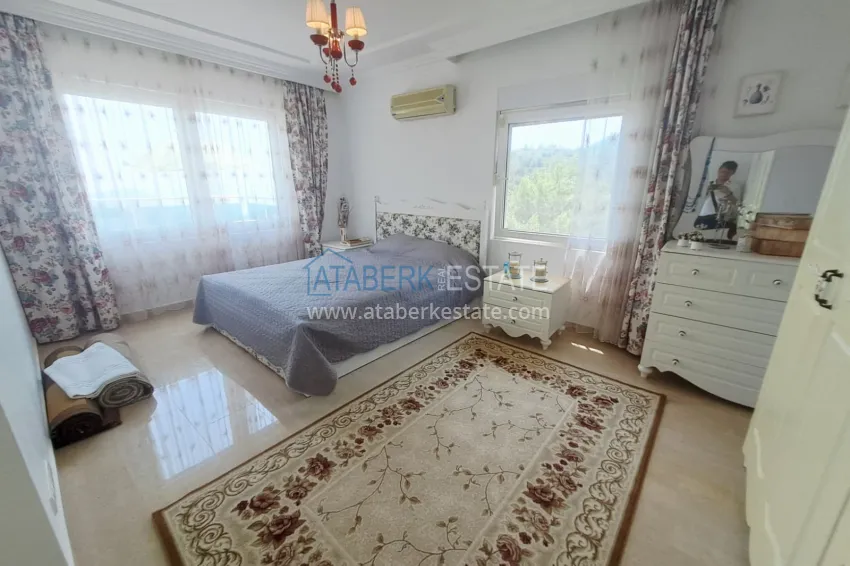 Purchase Three-storey private villa with furniture from the owner - Alanya, Bektash district. Suitable for a residence permit 13 