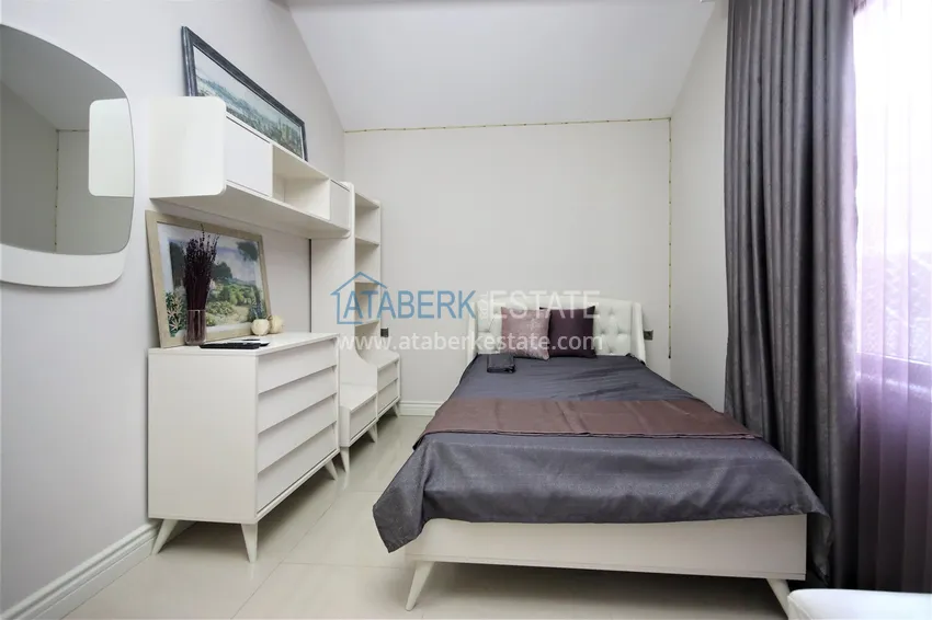 Purchase  Linear 4+1 apartment with access to the garden in an elite complex - first coastal one, Kestel district, Alanya 13 