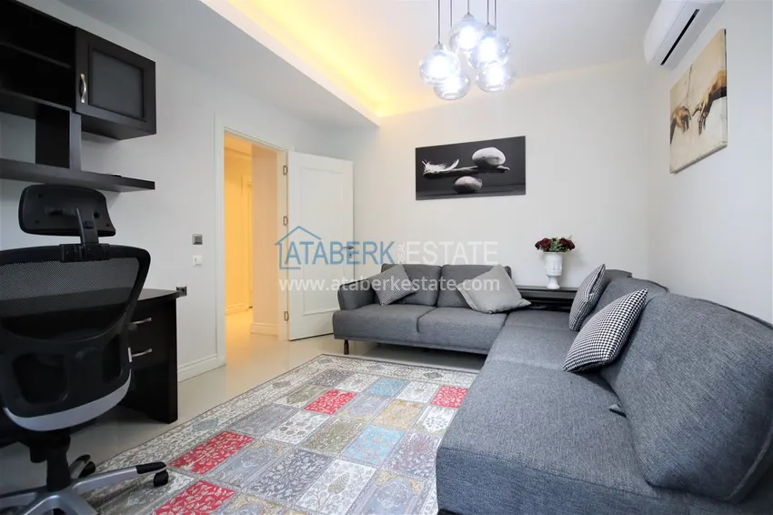 Purchase  Linear 4+1 apartment with access to the garden in an elite complex - first coastal one, Kestel district, Alanya 15 