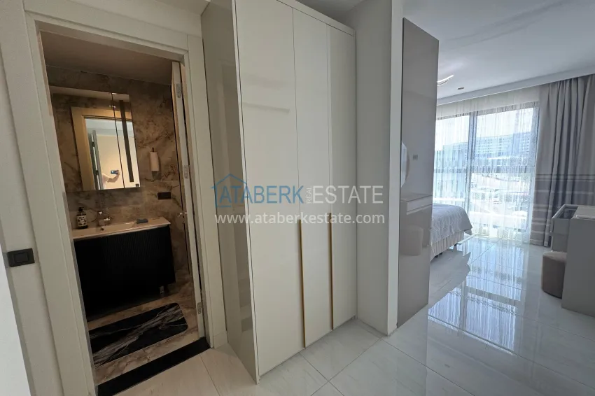 Purchase For long-term rent - stylish 2+1 turnkey apartment in a luxury hotel complex, Alanya, Turkler district I12 17