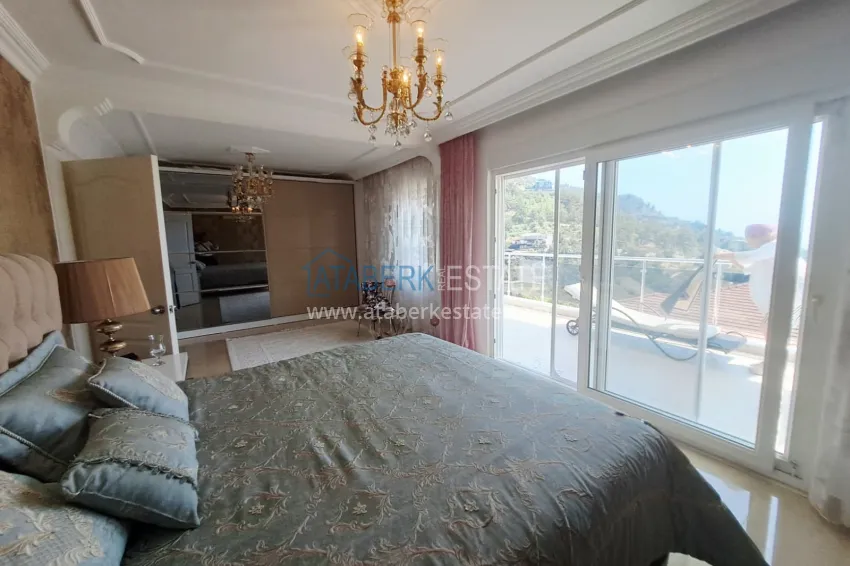 Purchase Three-storey private villa with furniture from the owner - Alanya, Bektash district. Suitable for a residence permit 16 