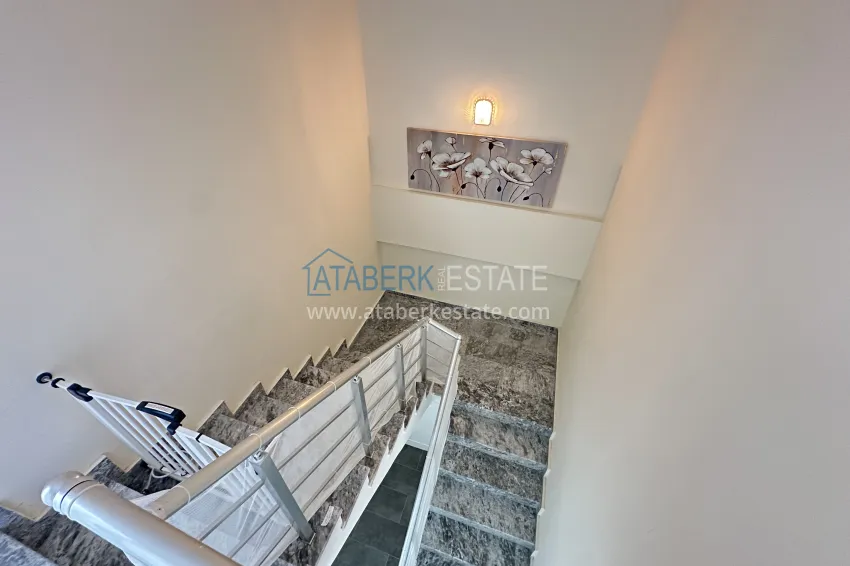 Purchase 3+1 penthouse duplex with furniture and sea view - Oba area, Alanya 19 