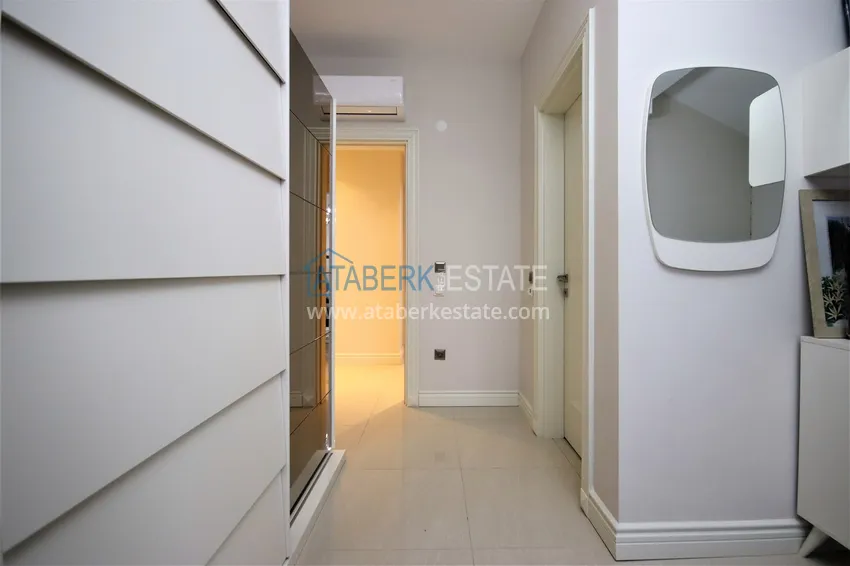 Purchase  Linear 4+1 apartment with access to the garden in an elite complex - first coastal one, Kestel district, Alanya 1 