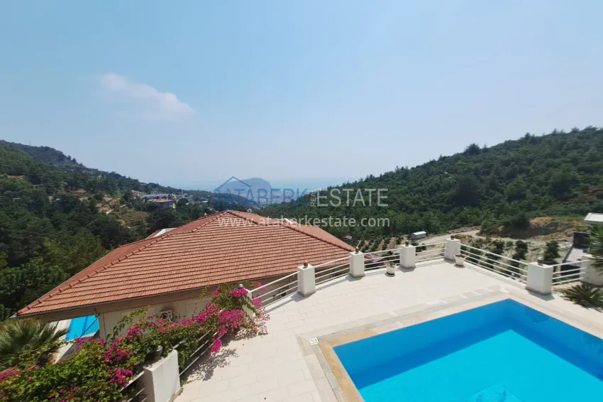 Purchase Three-storey private villa with furniture from the owner - Alanya, Bektash district. Suitable for a residence permit 28 