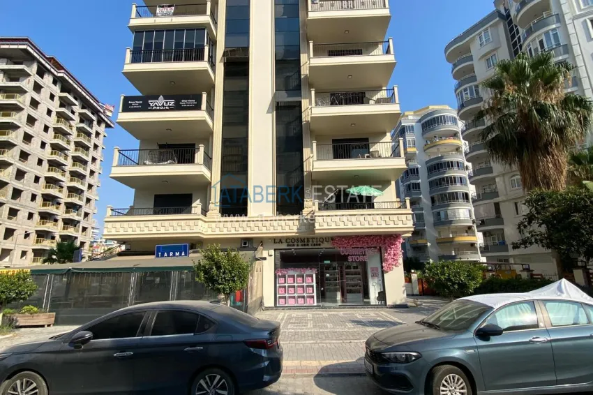 Furnished two-bedroom apartment in the center of Mahmutlar, just 200 meters from the beach 2 