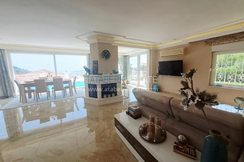 Purchase Three-storey private villa with furniture from the owner - Alanya, Bektash district. Suitable for a residence permit 3 