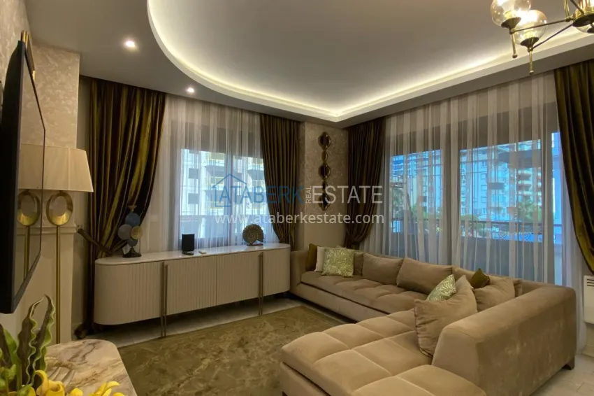 Purchase Furnished two-bedroom apartment in the center of Mahmutlar, just 200 meters from the beach 4 