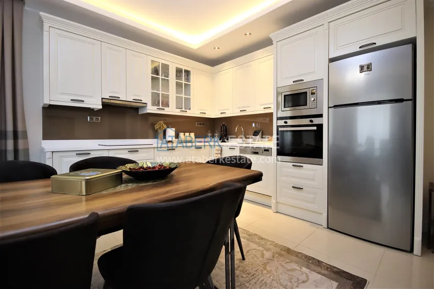 Purchase  Linear 4+1 apartment with access to the garden in an elite complex - first coastal one, Kestel district, Alanya 7 