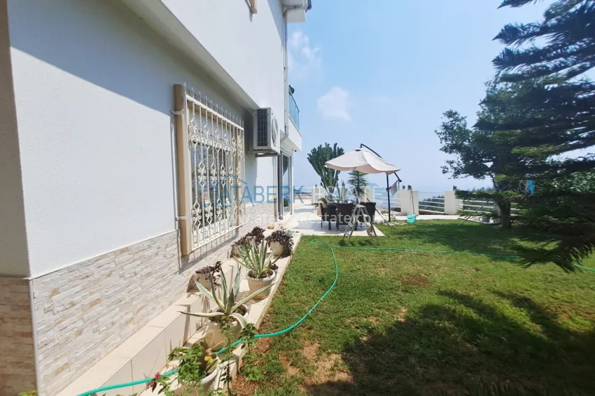 Three-storey private villa with furniture from the owner - Alanya, Bektash district. Suitable for a residence permit 6 