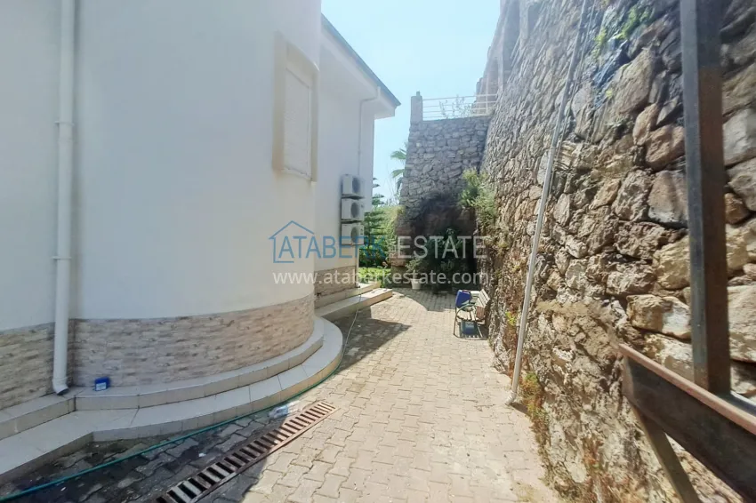 Three-storey private villa with furniture from the owner - Alanya, Bektash district. Suitable for a residence permit 8 