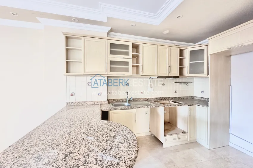 Purchase Three-room apartment in Tosmur district, Alanya — property for a residence permit 1 