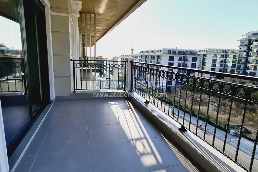 Purchase  3+1 penthouse duplex with sea view - Kargicak, Alanya 26 